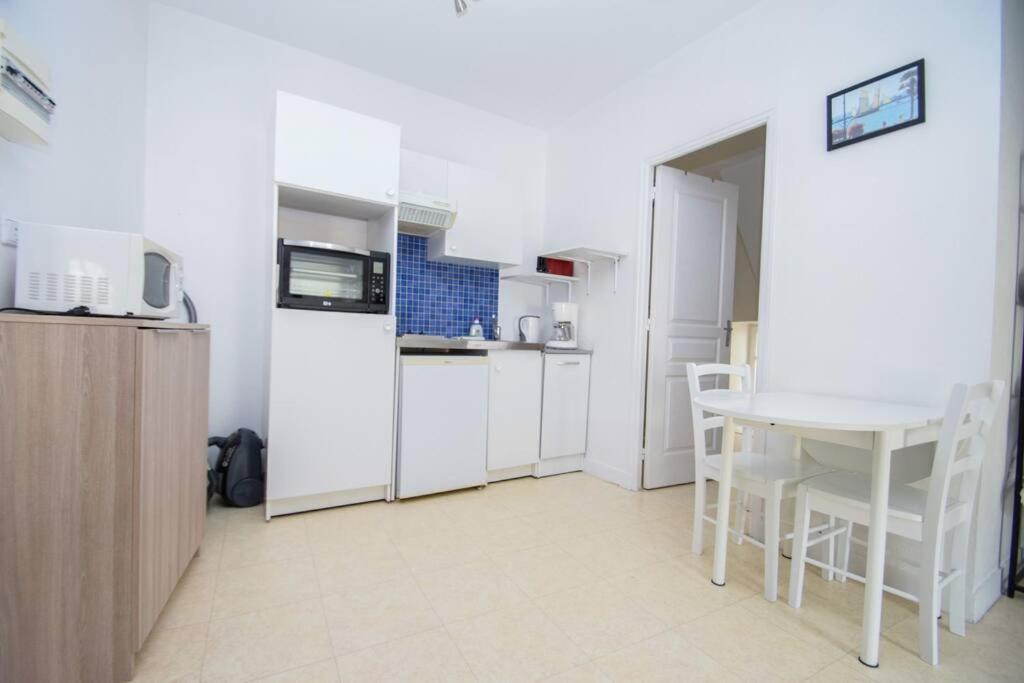 Studio Au Coeur De Cancale Sur Le Port De La Houle Extérieur photo